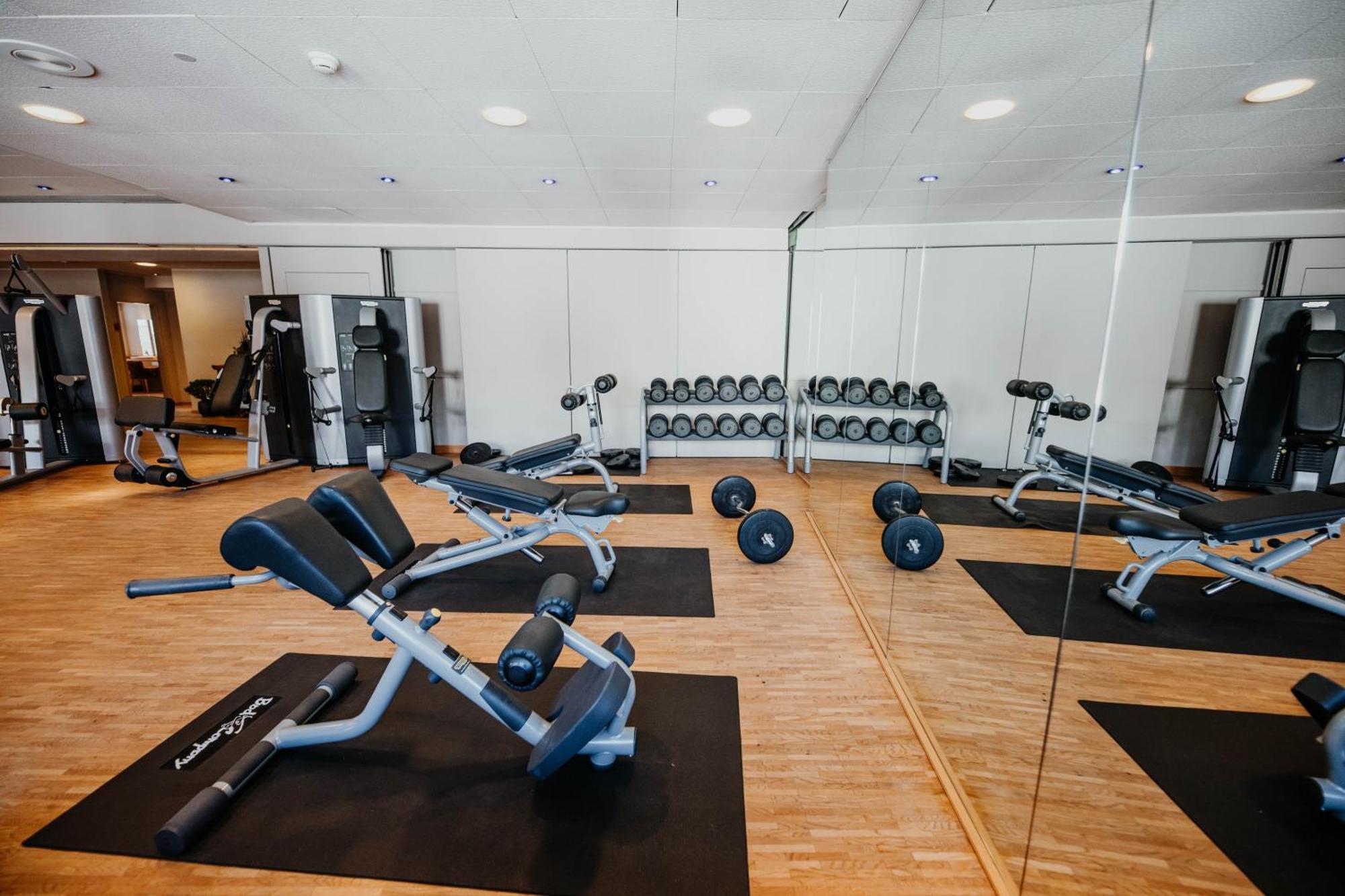 Post Seefeld - Wellnesshotel Tirol Зефельд-ін-Тіроль Екстер'єр фото